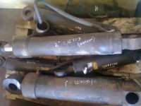 Macacos hidraulicos diversos